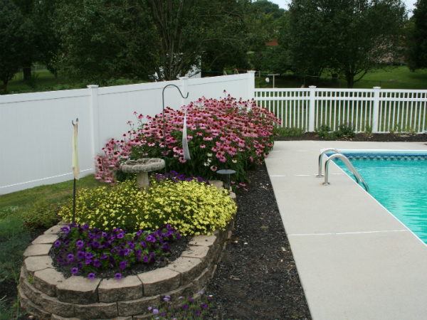 Vinyl-Pool-Fence